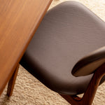 Chocolate Brown / Walnut